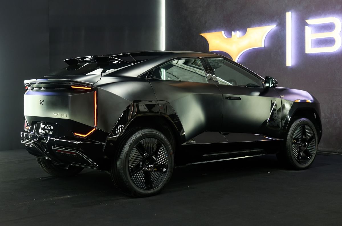 Mahindra BE6 Batman Edition side back view