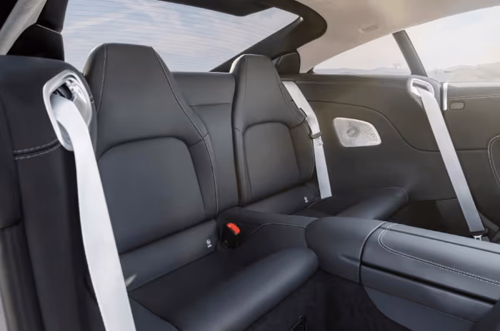 Mercedes seats GT63