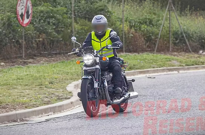 Royal Enfield Super Meteor 650