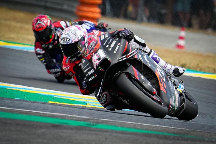 2022 French MotoGP: Bastianini wins a race of high attrition