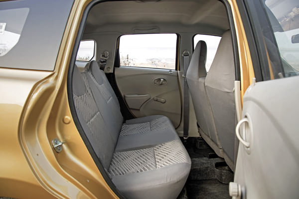 Datsun Go+ vs Maruti WagonR comparison