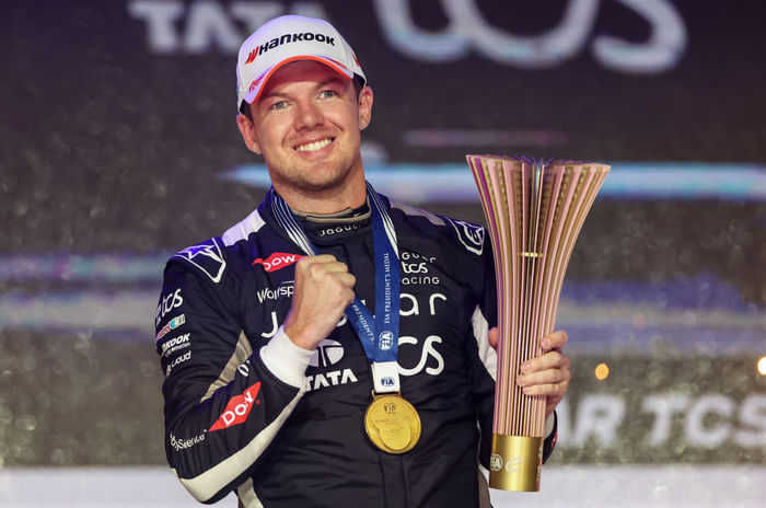 Jaguar Nick Cassidy Formula E London