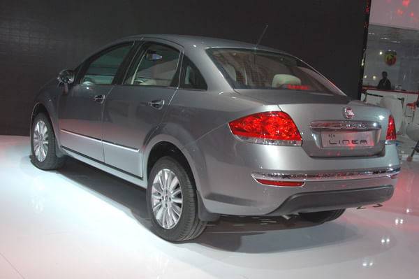 Fiat Linea facelift to start from Rs 7.64 lakh