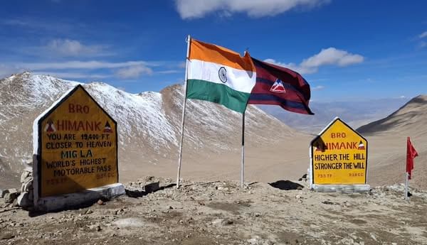 Mig La pass at 19,400ft becomes world’s highest motorable road