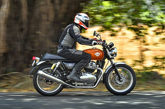 2018 Royal Enfield Interceptor 650 side action 2018 Royal Enfield Interceptor 650 side action