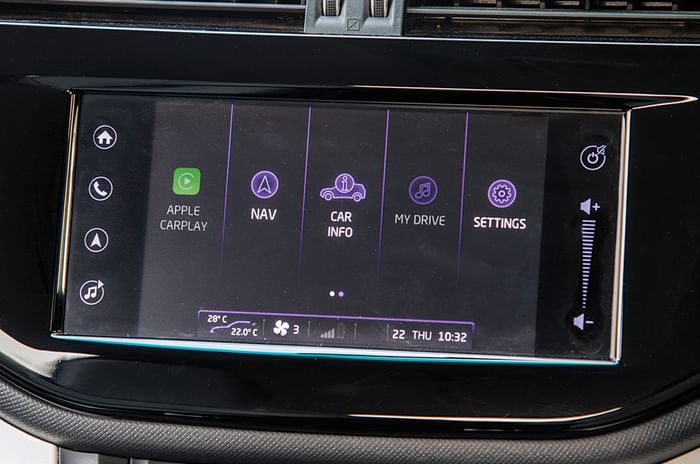 Mahindra Marazzo infotainment Mahindra Marazzo infotainment