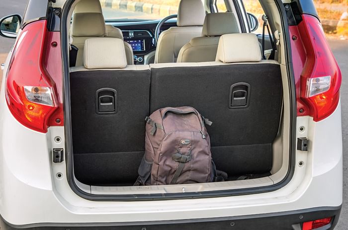 Mahindra Marazzo boot Mahindra Marazzo boot