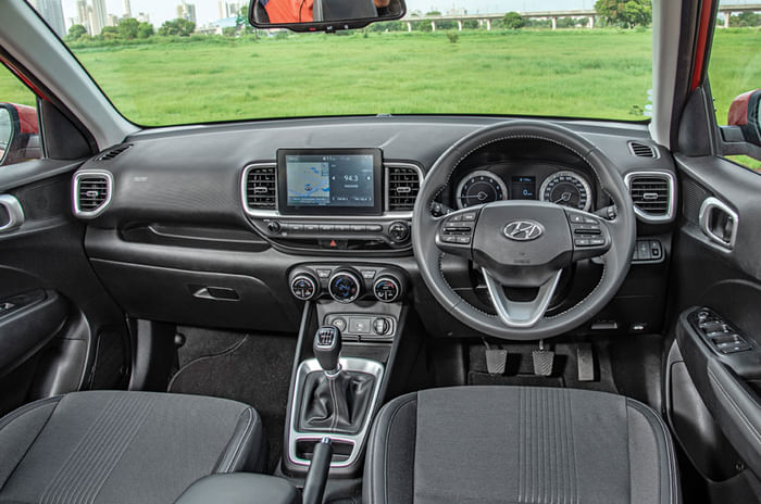 Venue vs XUV300 vs Nexon vs EcoSport