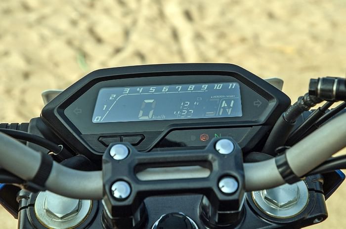 2020-Honda-Hornet-LCD 2020-Honda-Hornet-LCD