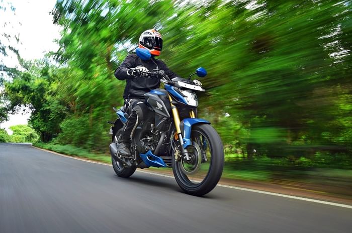 2020-Honda-Hornet-1 2020-Honda-Hornet-1
