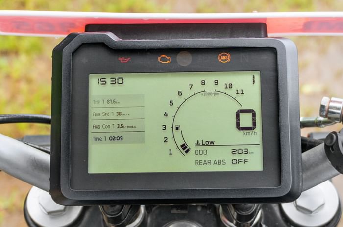 KTM 160 Duke LCD display