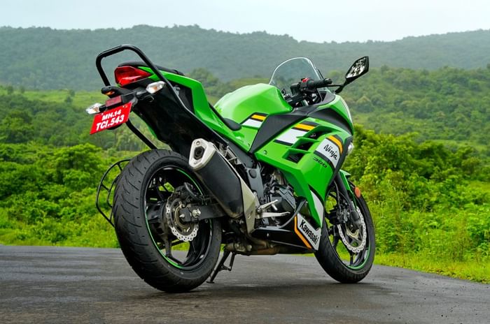 2025 Kawasaki Ninja 300 review: Old school, still cool?