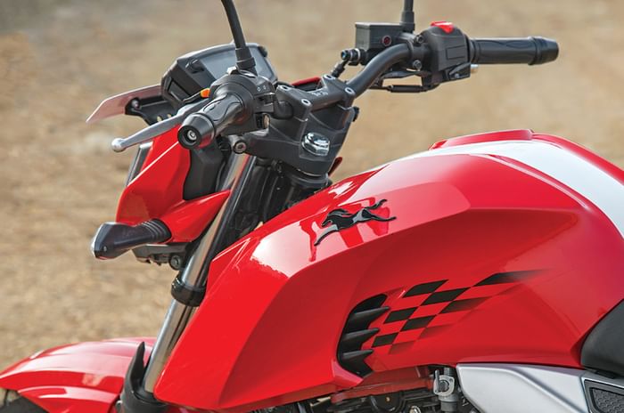 TVS Apache RTR 160 handlebar TVS Apache RTR 160 handlebar