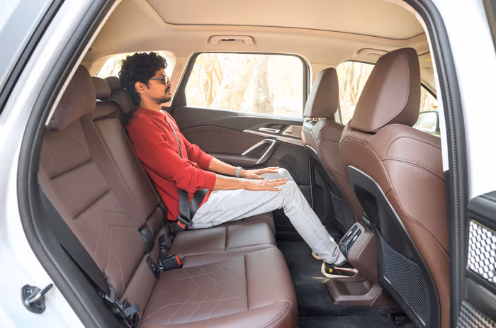 BMW iX1 rear seats BMW iX1 rear seats