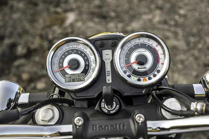 Imperiale 400 vs Jawa Forty Two vs Classic 350 comparison