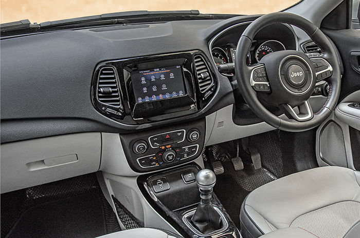 Tata Harrier vs Jeep Compass vs Mahindra XUV500 comparison