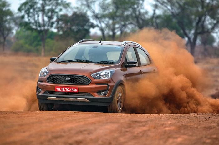 Ford Freestyle action and off-road