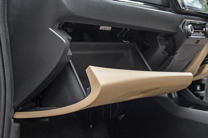 Honda Amaze glove box Honda Amaze glove box