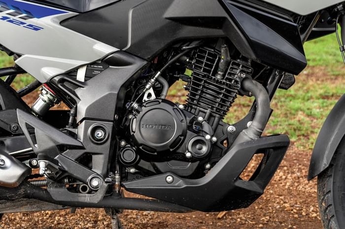 Honda CB125 Hornet review: Everyday practicality with a dash of sportiness