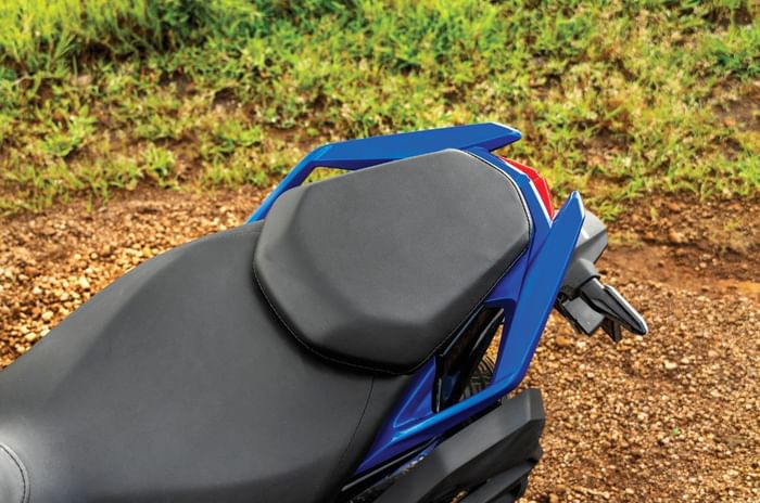 Honda CB125 Hornet review: Everyday practicality with a dash of sportiness