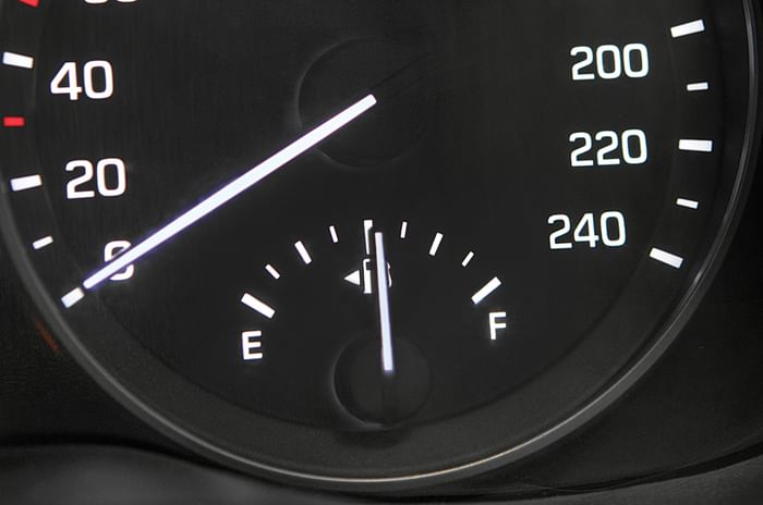 Hyundai Elantra fuel gauge Hyundai Elantra fuel gauge