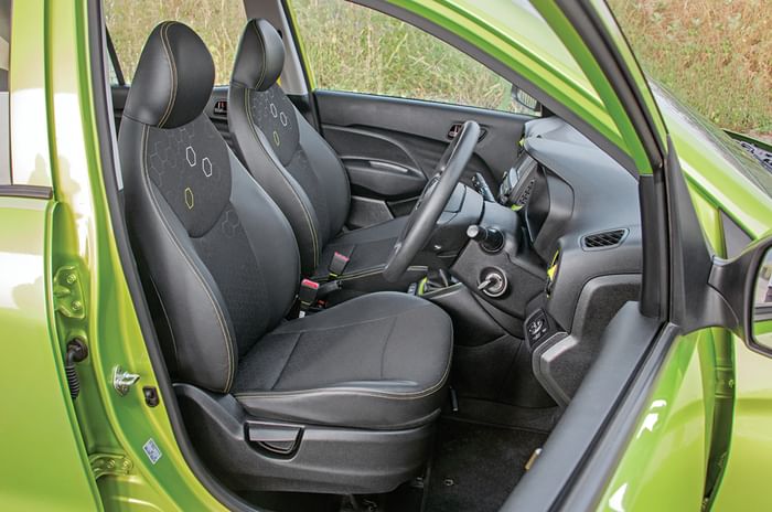 Hyundai Santro front seats Hyundai Santro front seats