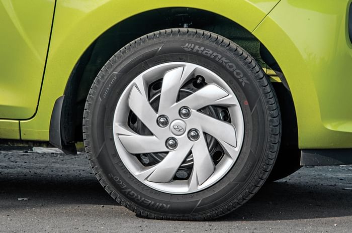 Hyundai Santro wheel Hyundai Santro wheel