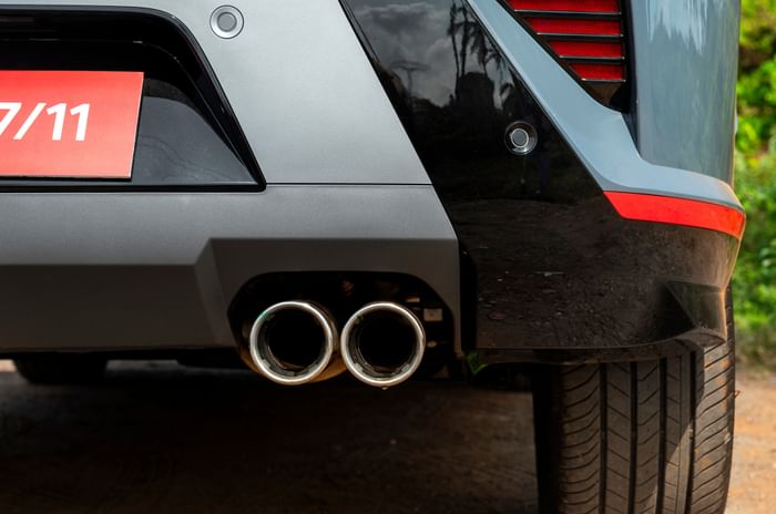 2025 Hyundai Venue N Line exhaust
