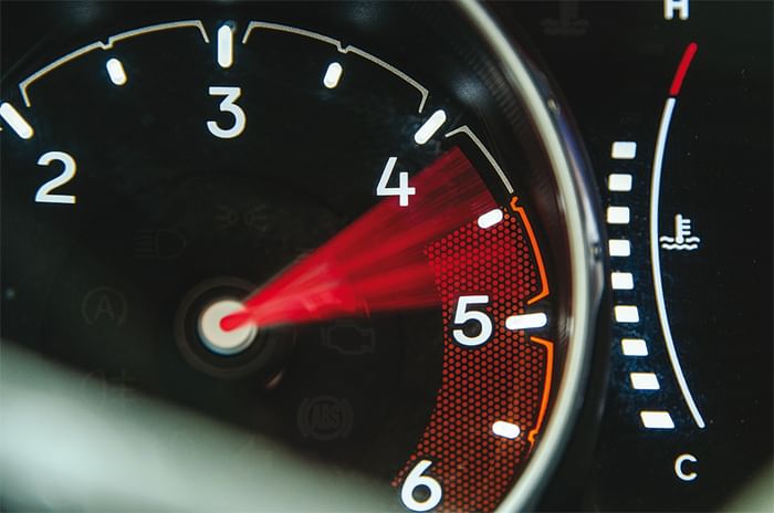 Jeep Compass long term review tachometer Jeep Compass long term review tachometer