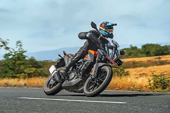 KTM-390-Adventure-corner KTM-390-Adventure-corner