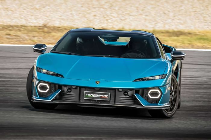 Lamborghini Temerario drifting