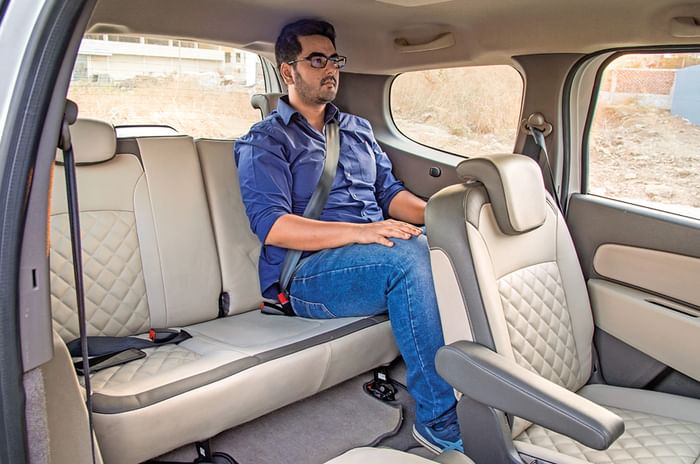 Renault Lodgy third row seats Renault Lodgy third row seats
