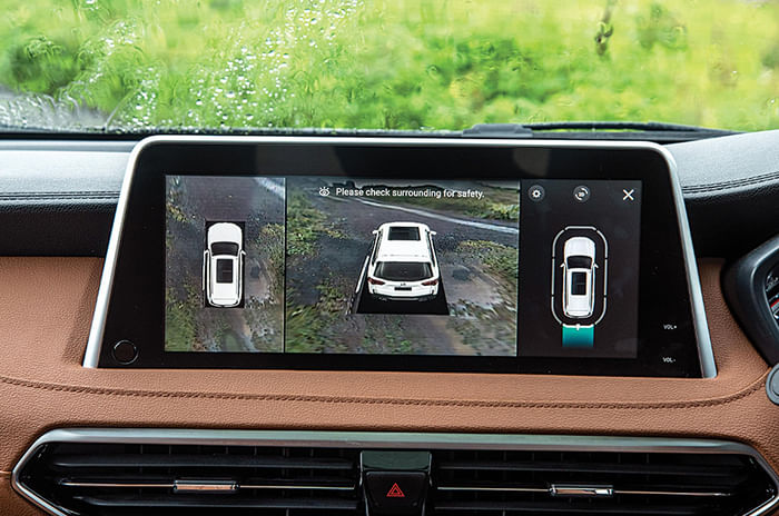 MG Gloster vs Toyota Fortuner vs Ford Endeavour vs Mahindra Alturas G4 comparison