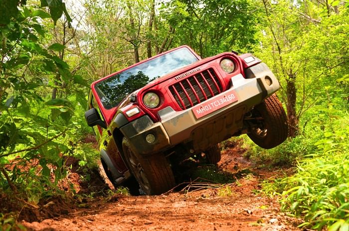 2025 Mahindra Thar off road front wheel up