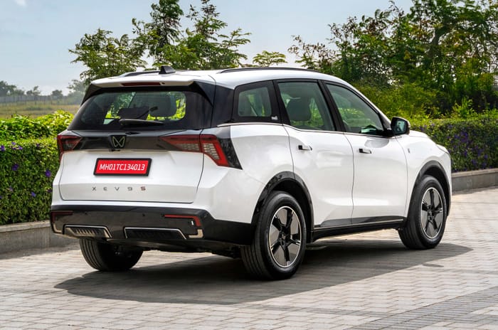 Mahindra XEV 9S rear right side static Mahindra XEV 9S rear right side static