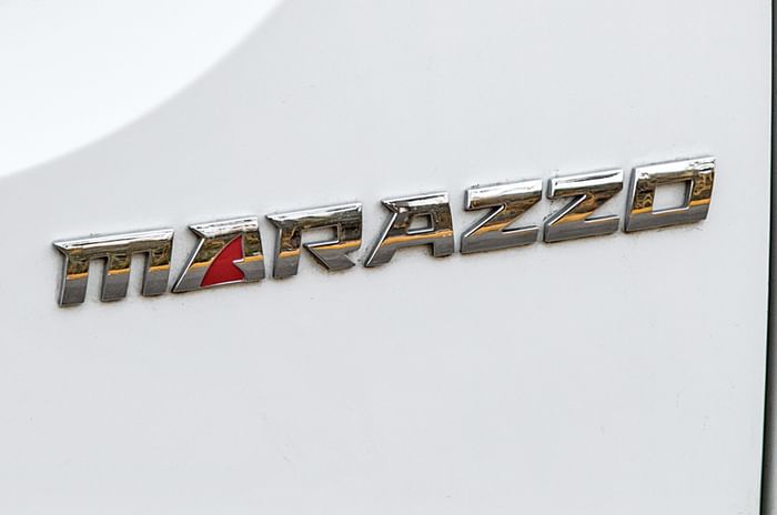 Mahindra Marazzo badge