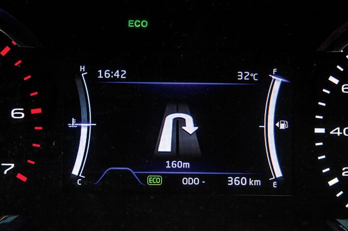 Mahindra Marazzo navigation