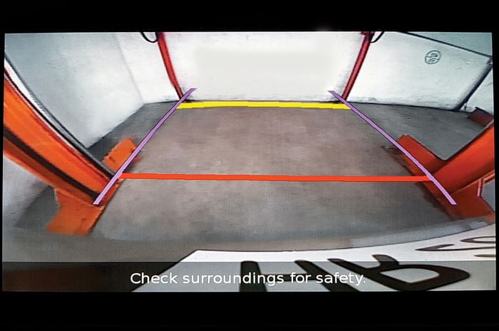 Maruti Suzuki Dzire reversing camera Maruti Suzuki Dzire reversing camera