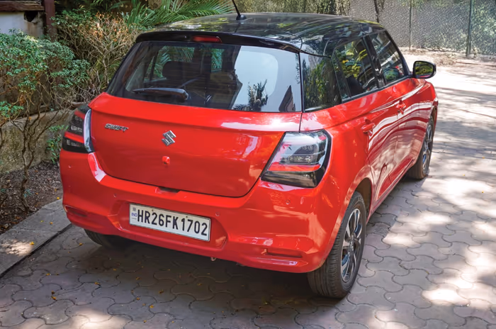 Maruti Swift long term review with mileage and performance and features over 9000km – Introduction Maruti Swift long term review with mileage and performance and features over 9000km – Introduction