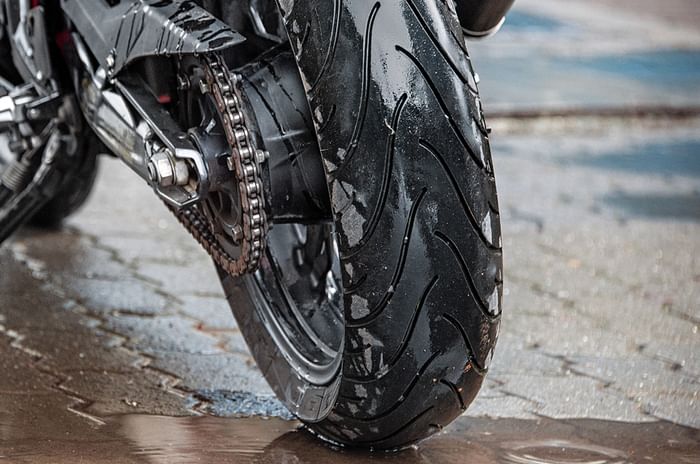 TVS Apache RR 310 TVS Apache RR 310