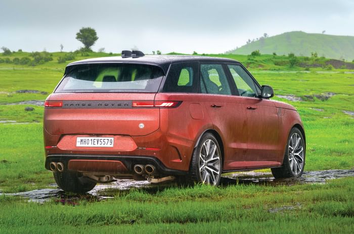 2025 Range Rover Sport SV India review: Peaky Blinder - Introduction 5 Range Rover SV Rear Quarter Static