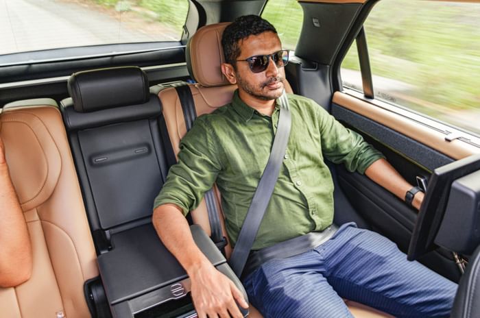 Porsche Cayenne and Range Rover Sport: Are they worth the premium&#160;pricing?