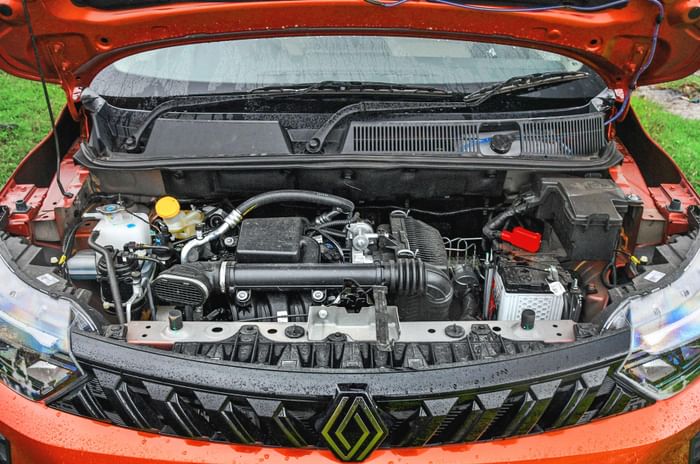 2025 Renault Triber petrol engine