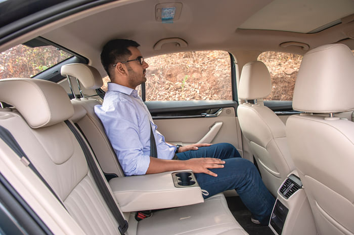 Honda Civic vs Skoda Octavia comparison