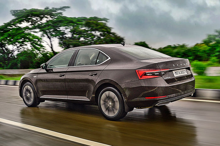 2020 Skoda Superb facelift review, test drive