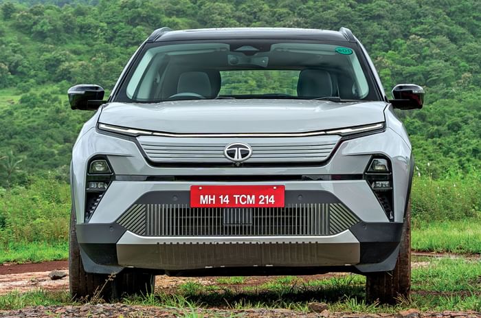 Tata Harrier EV front