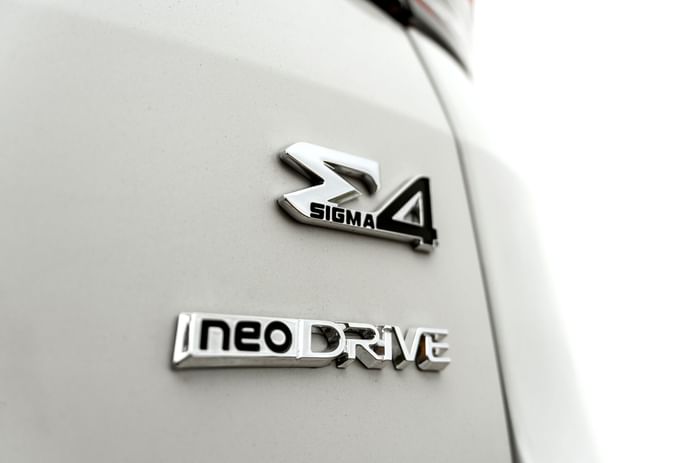 Toyota Fortuner Neo Drive review: Fixing the unbroken - Introduction 2 Toyota Fortuner Badge