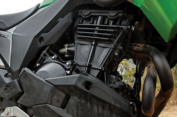 Kawasaki Versys-X 300 engine Kawasaki Versys-X 300 engine