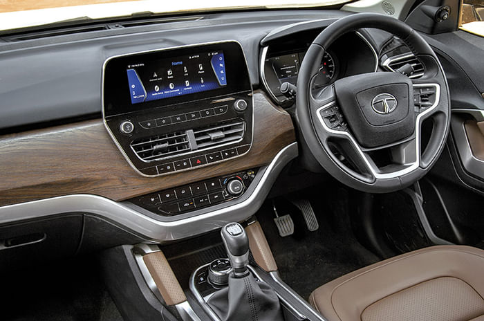 Tata Harrier vs Jeep Compass vs Mahindra XUV500 comparison