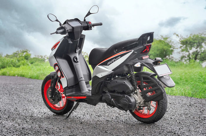 Aprilia SR 175 rear left static in field